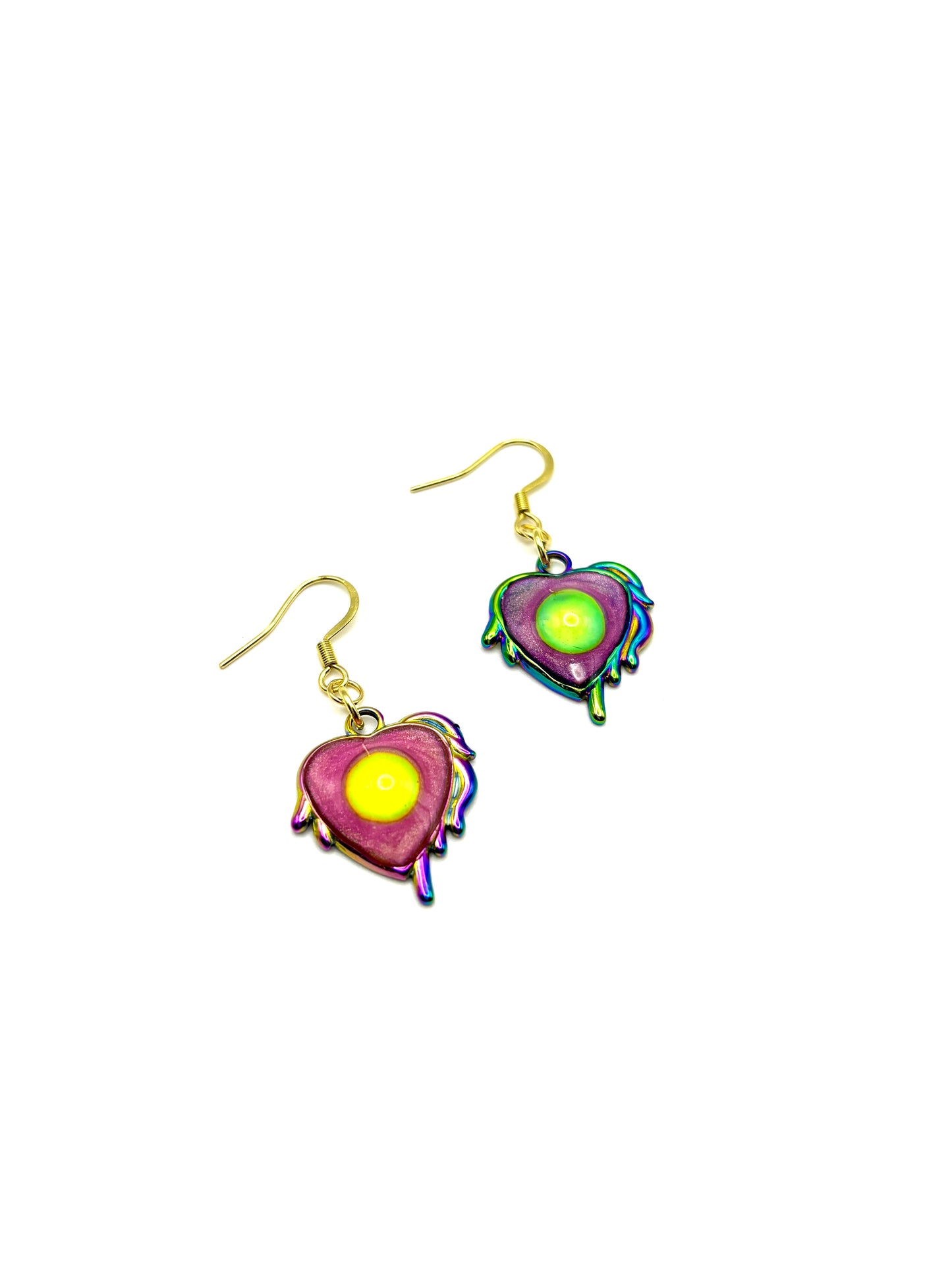 Mood Color Changing Heart Earrings