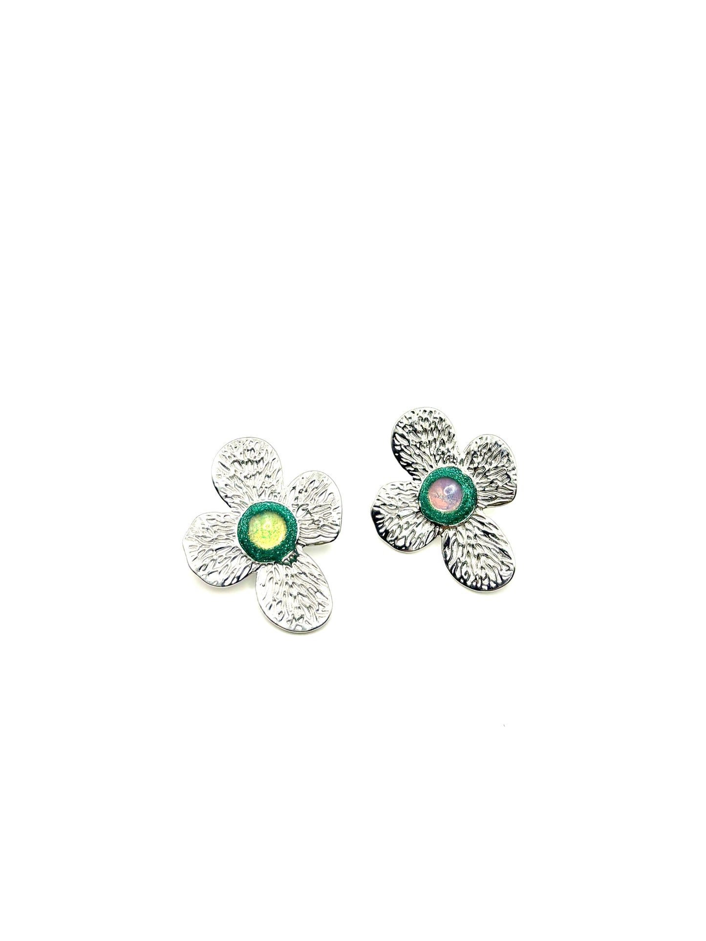 Mood Color Changing Flower Earrings