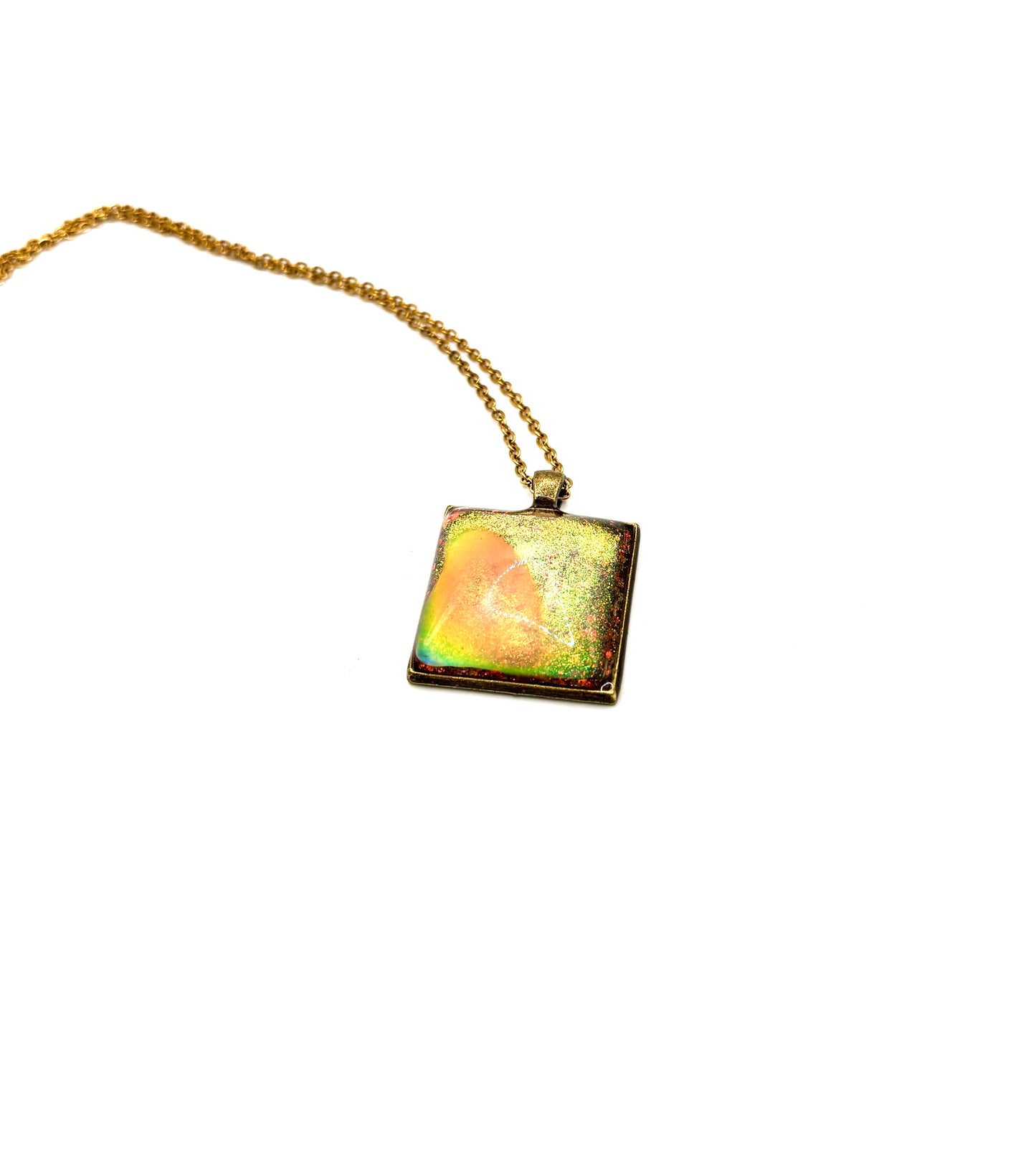 Mood Color Changing Pendant