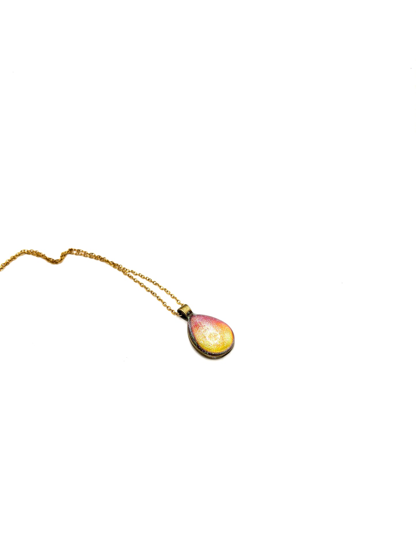 Mood Color Changing Pendant