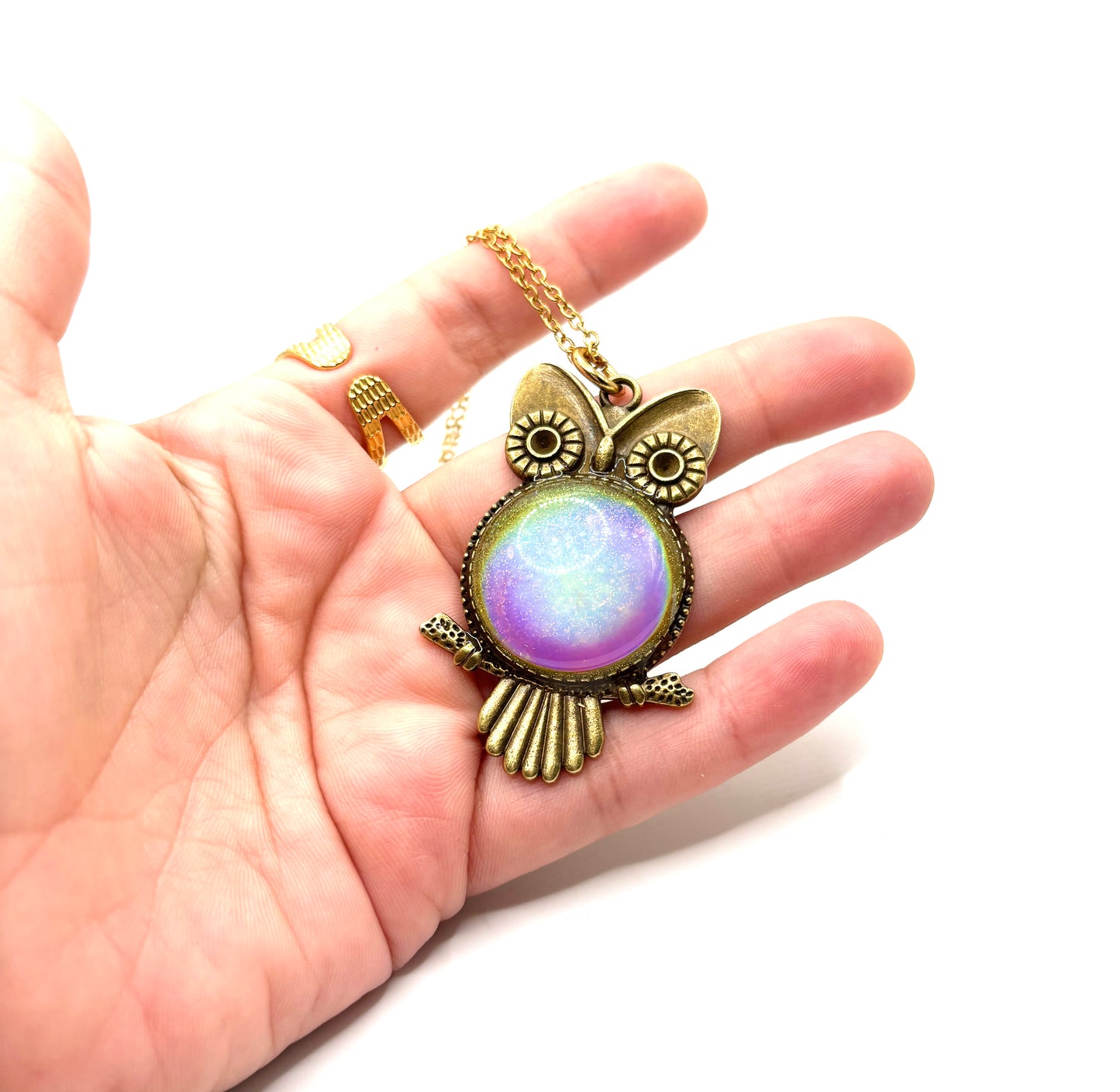 Mood Color Changing Owl Pendant