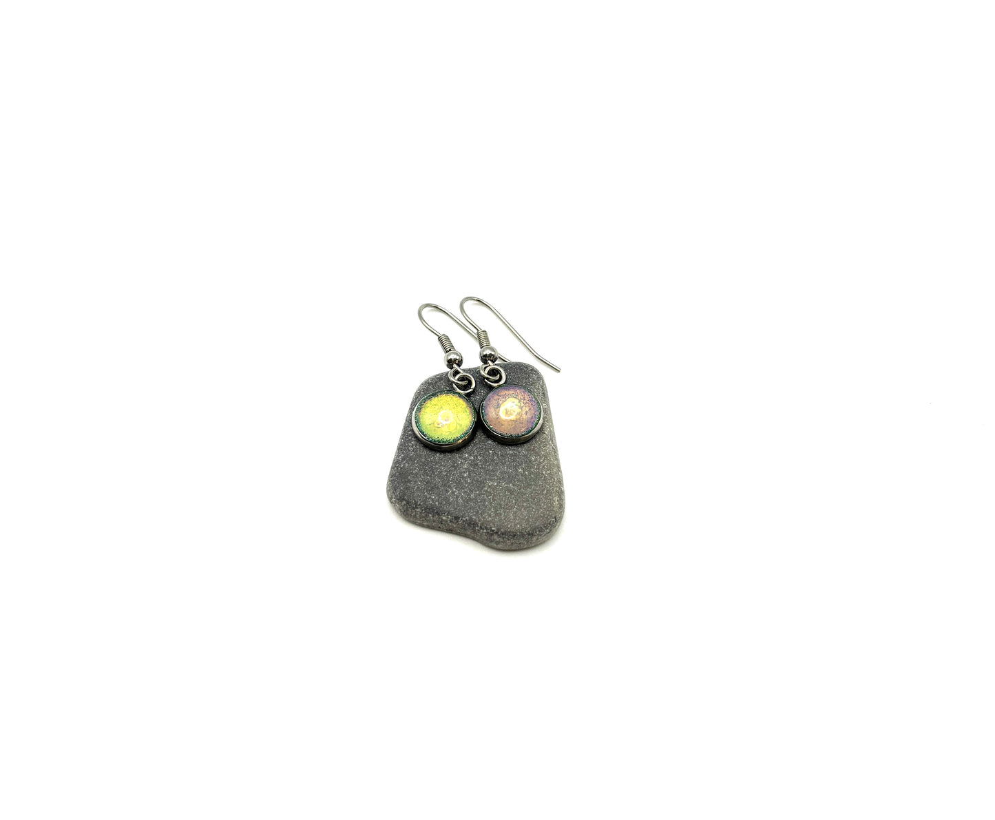Mood Color Changing Earrings