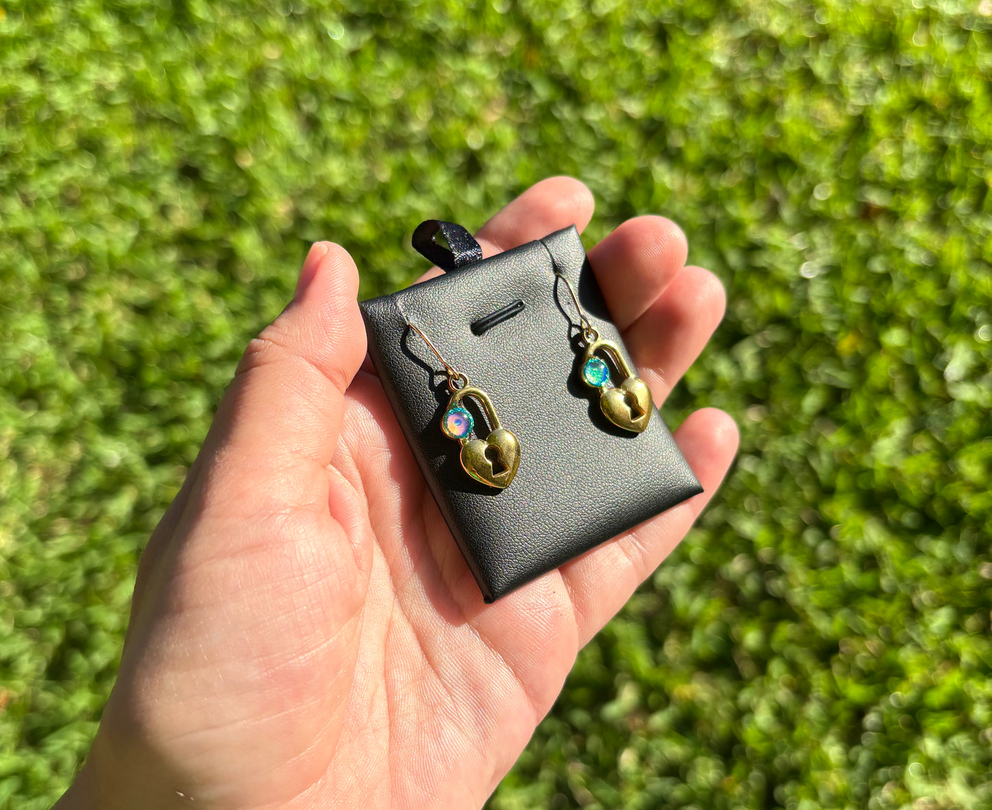 Mood Color Changing Heart Lock Earrings