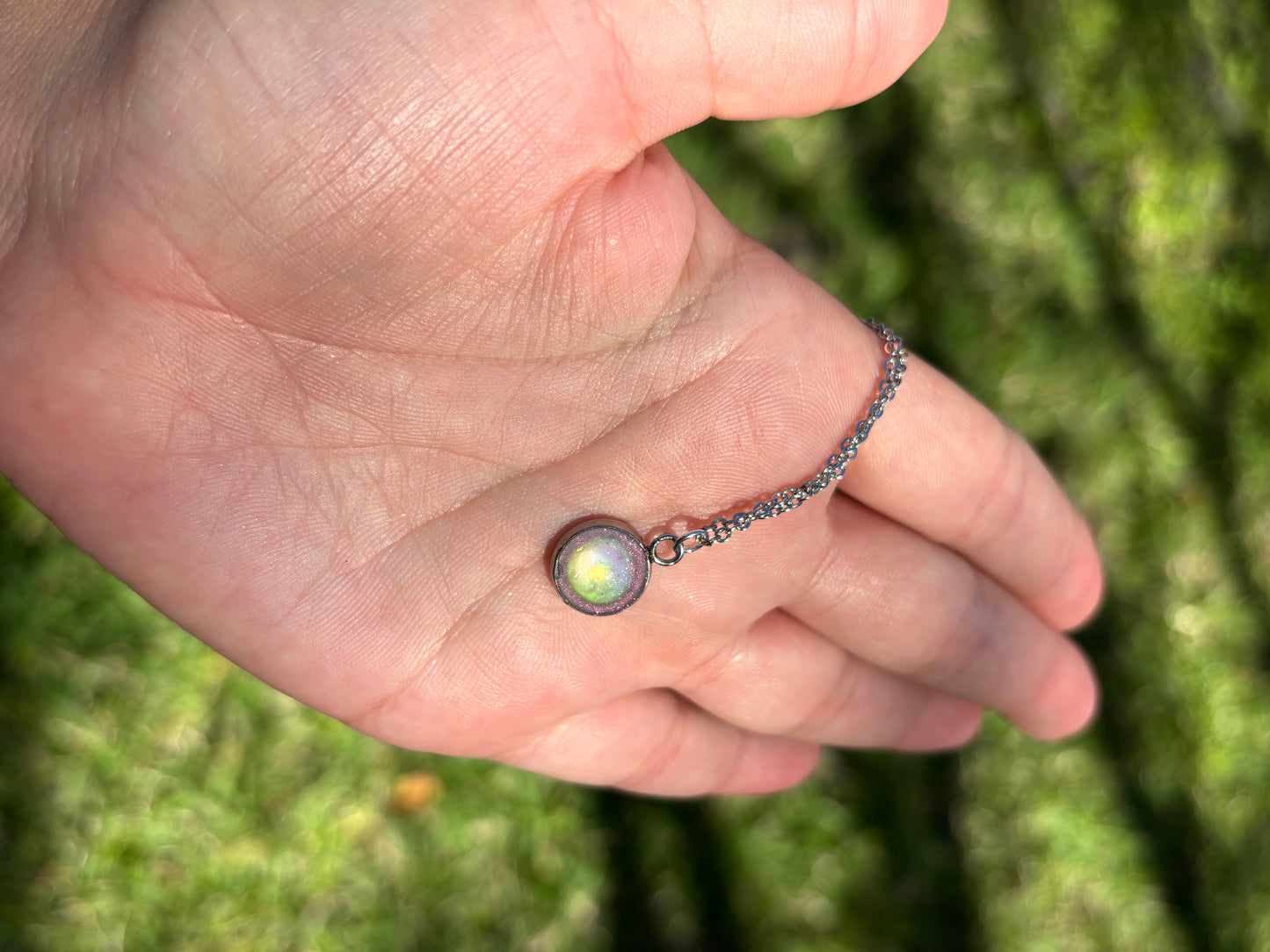 Mood Color Changing Pendant