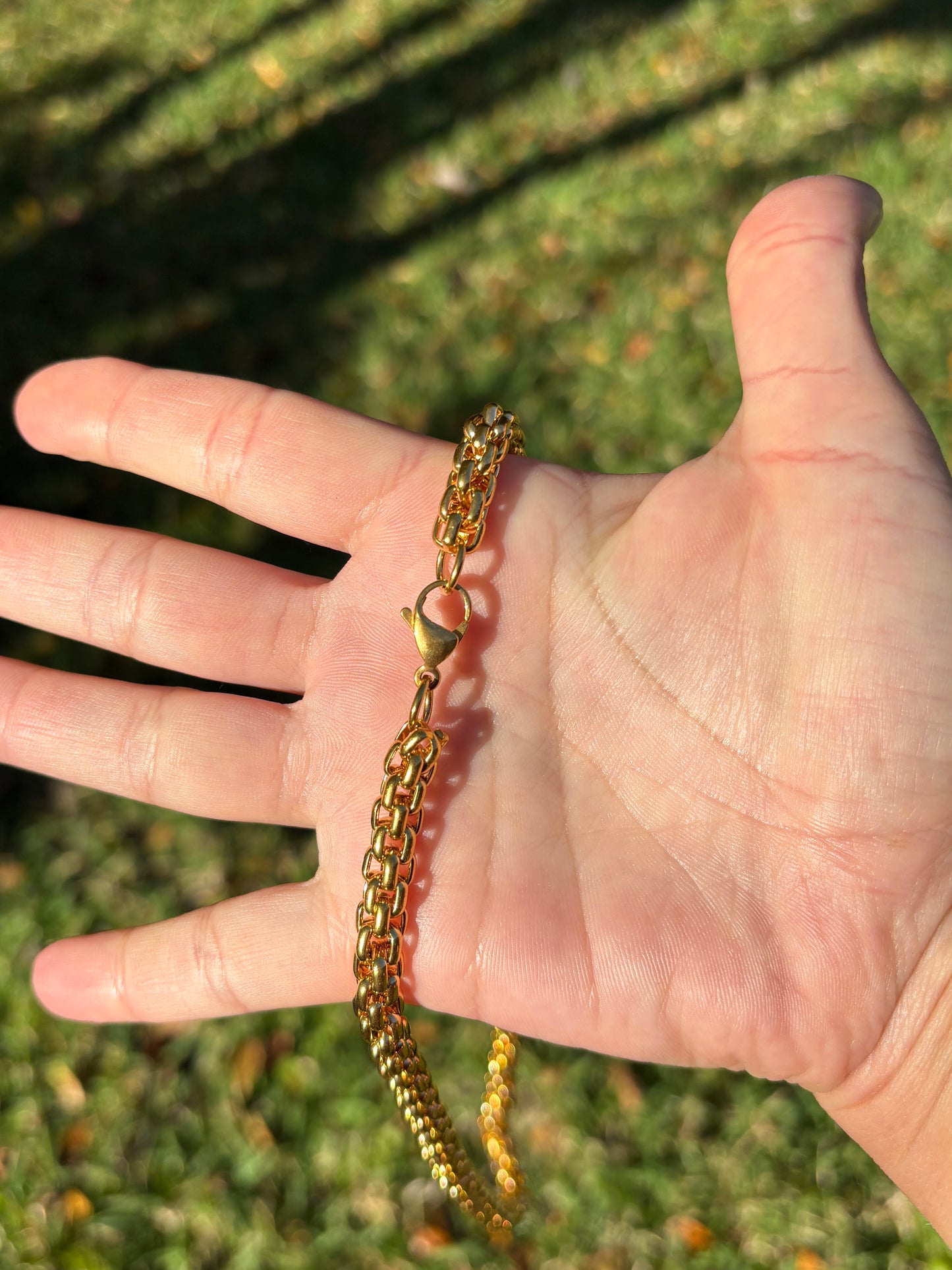 Boxed Gold Accent Chain