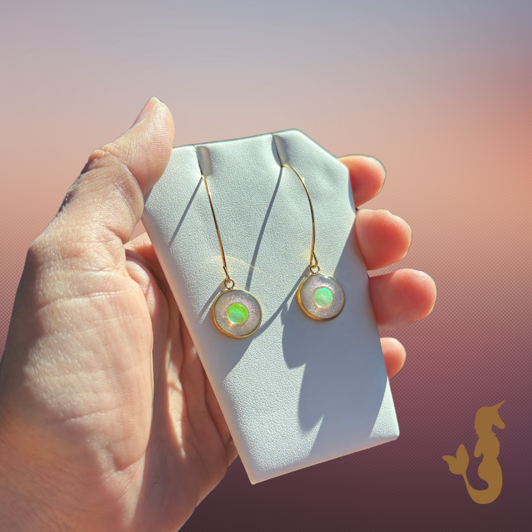 Mood Glow Color Changing Earrings