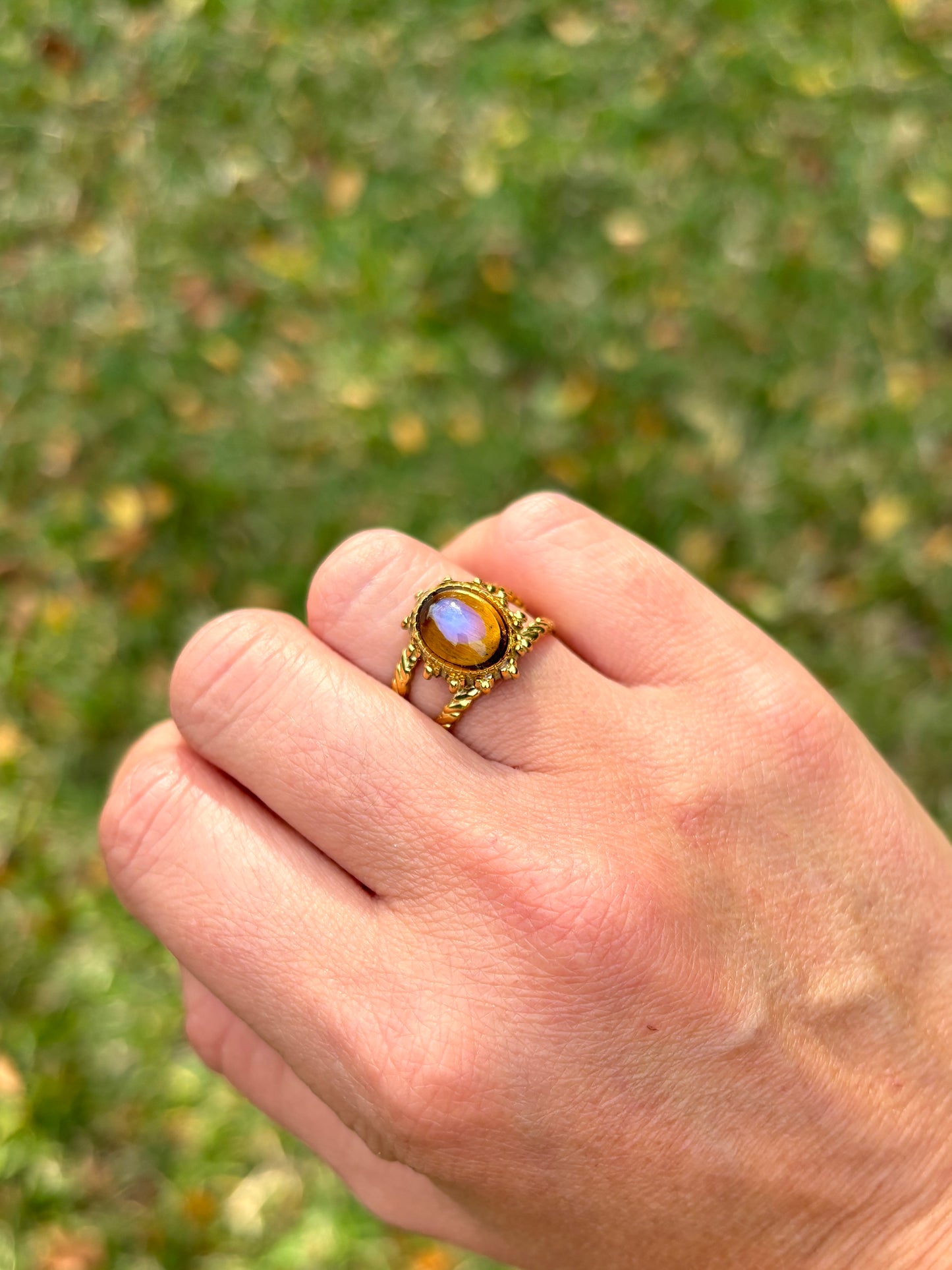 Color Changing Tigers Eye Sun Mood Ring