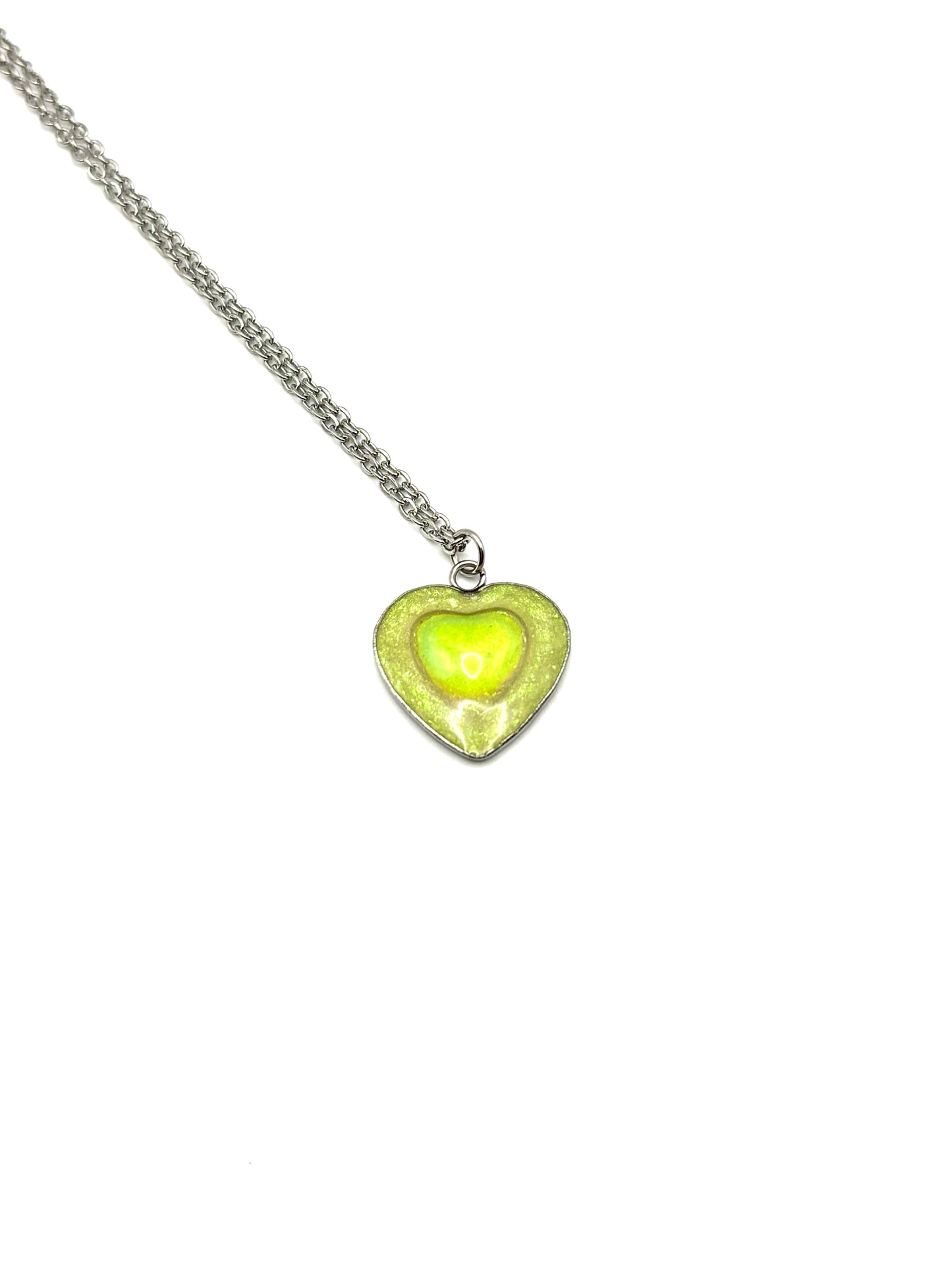 Mood Color Changing Heart Necklace