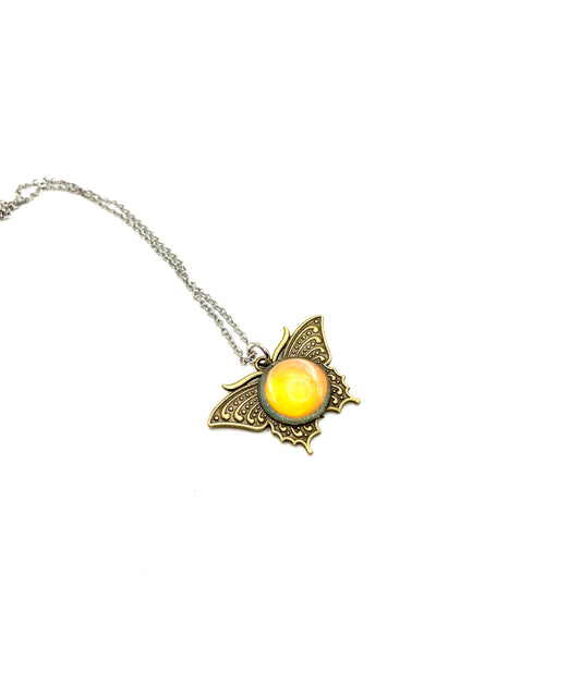 Mood Color Changing Pendant