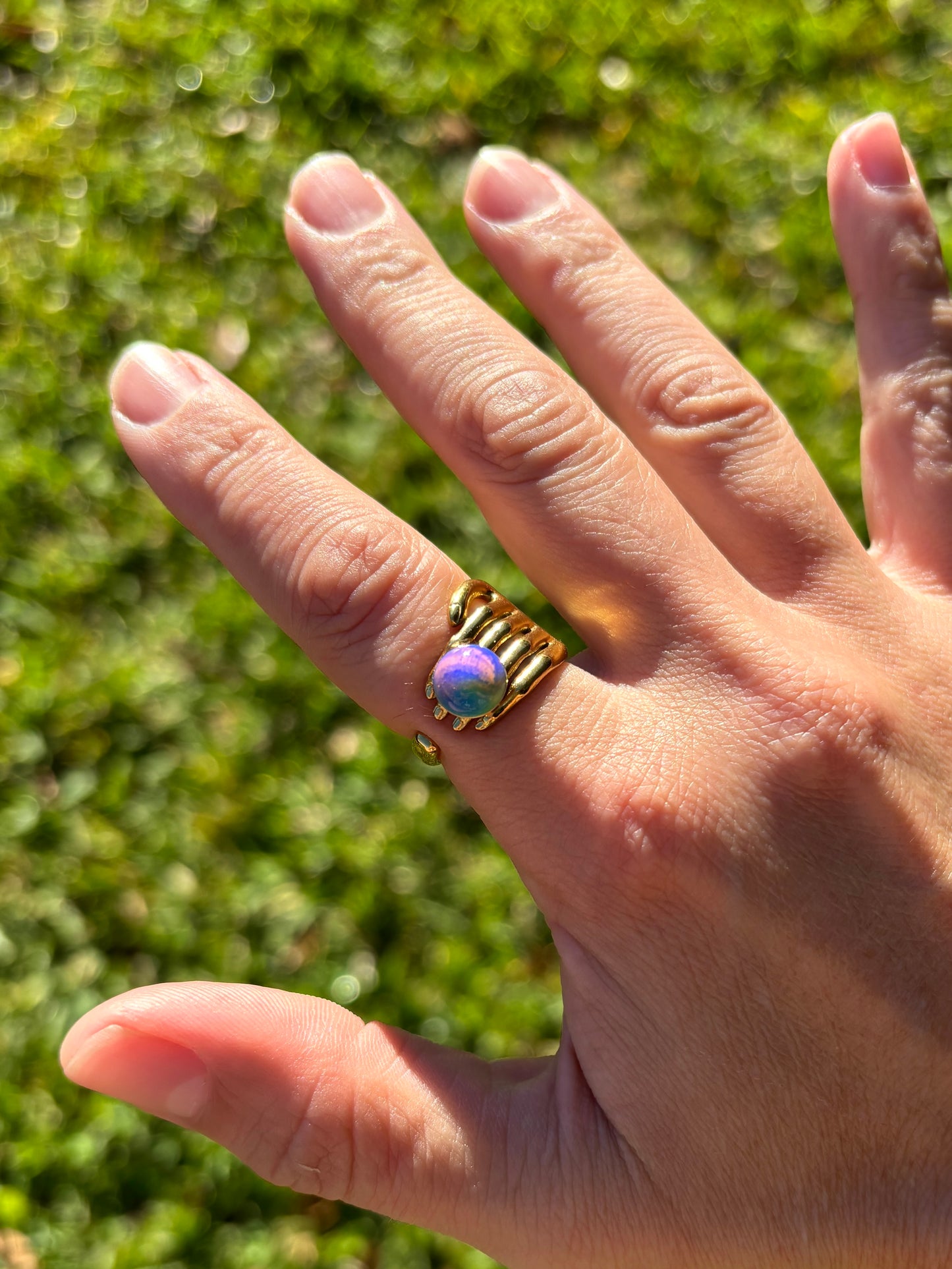 Mood Color Changing Hand Ring
