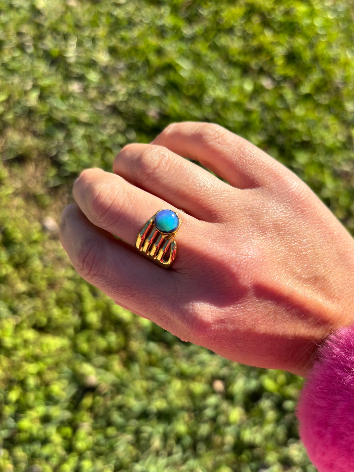 Mood Color Changing Hand Ring