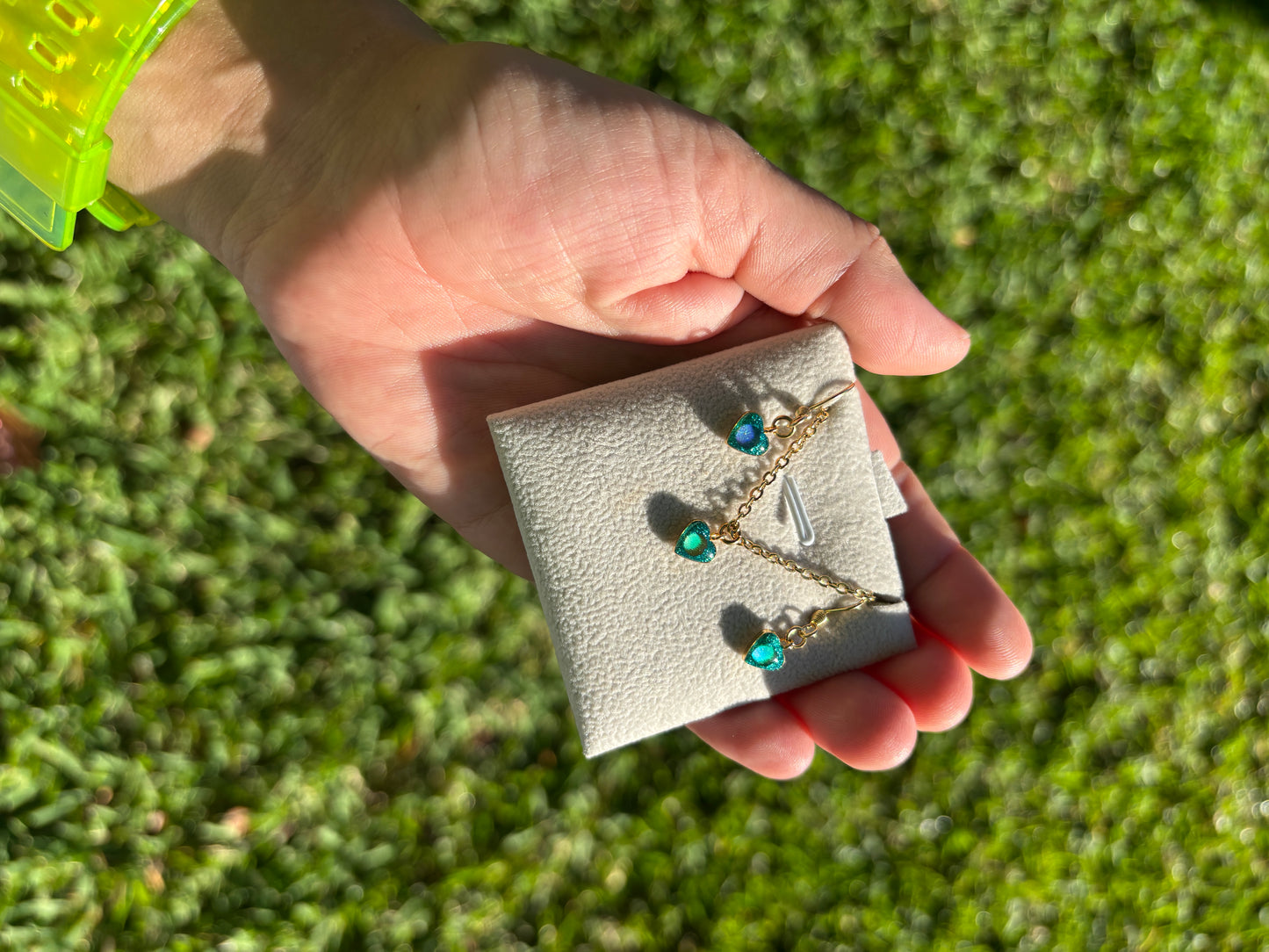 Mood Color Changing Heart Earrings and Necklace Set