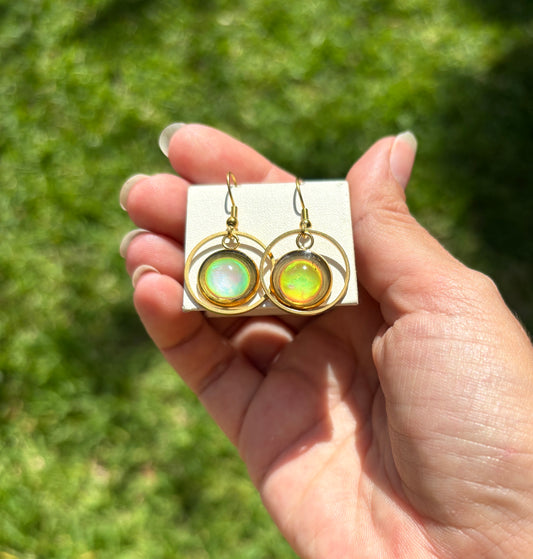 Mood Color Changing Circle Earrings