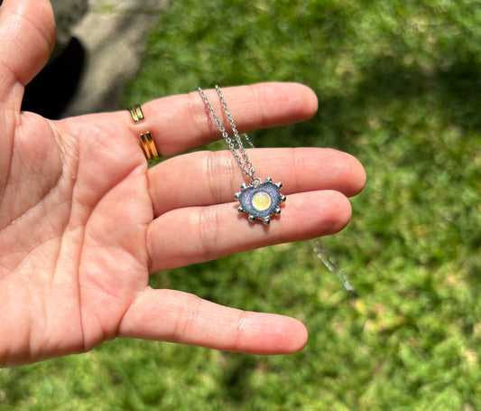 Mood Color Changing Glow Heart Necklace
