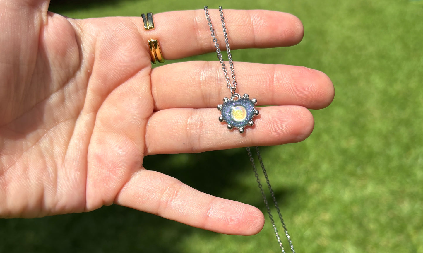 Mood Color Changing Glow Heart Necklace