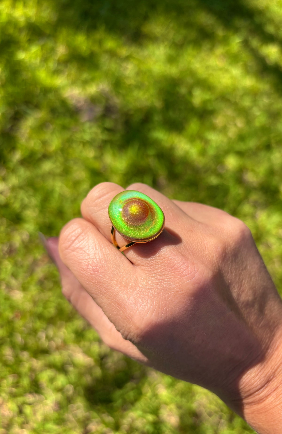 Color Changing Chameleon Ring