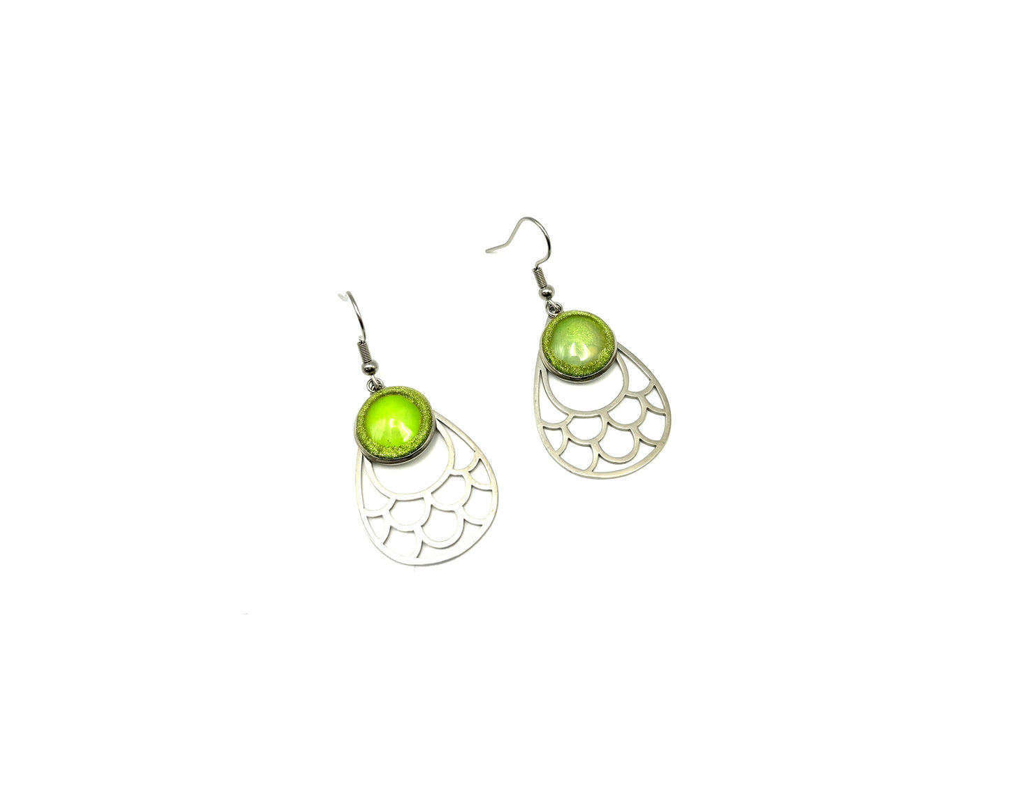 Mood Color Changing Glow Mermaid Earrings