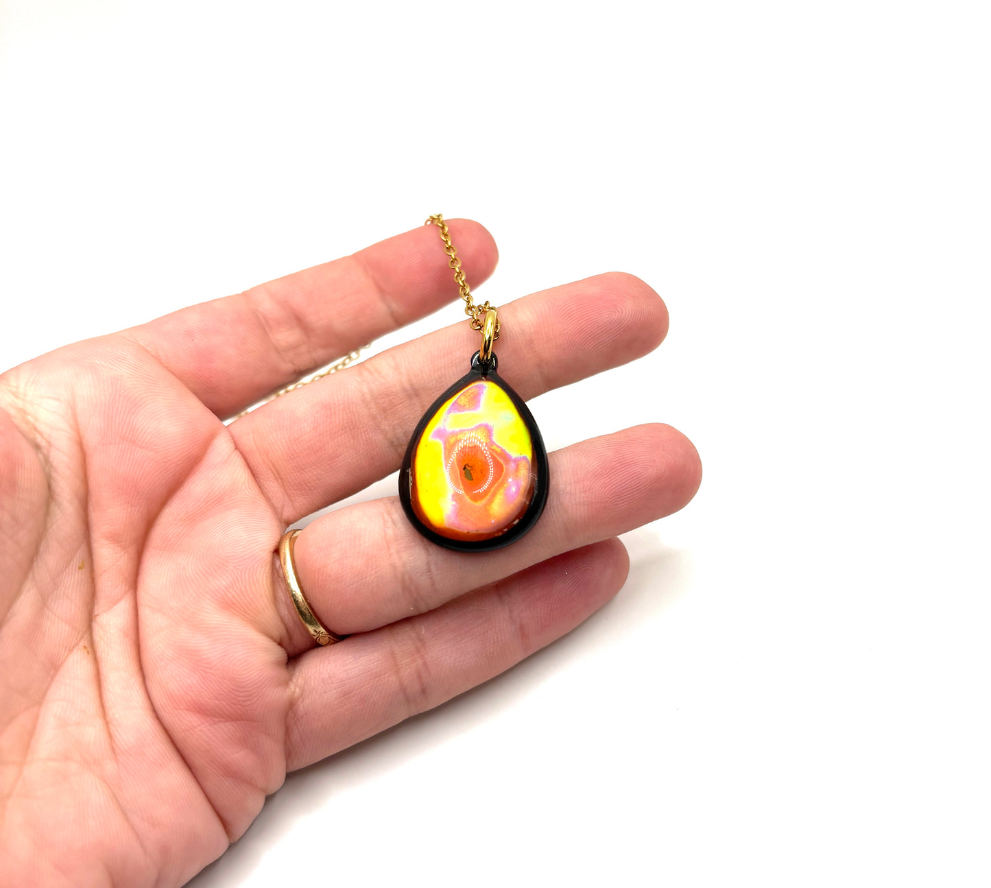 Mood Color Changing Necklace