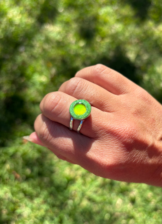 Mood Color Changing Glow Ring