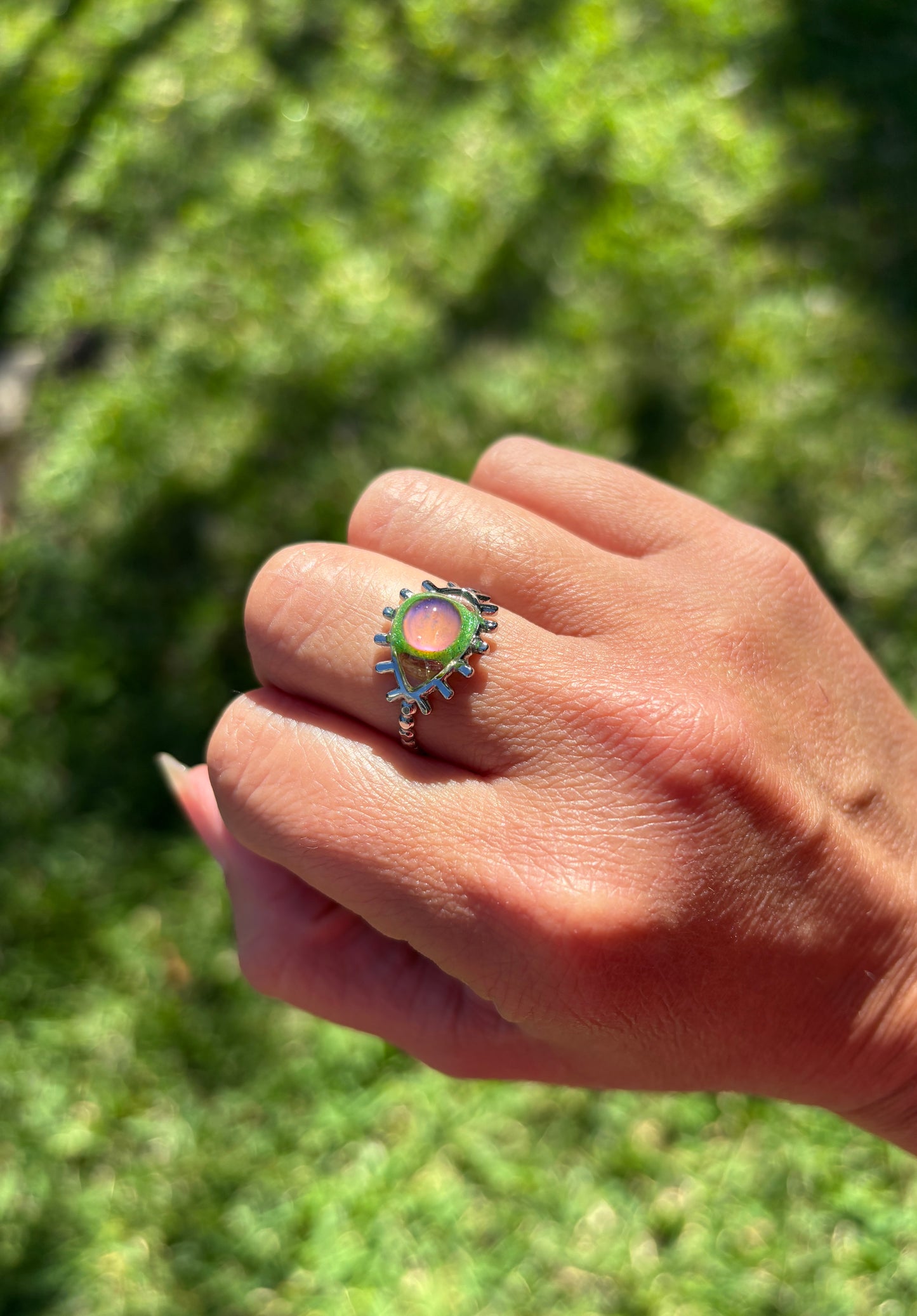 Mood Color Changing Eye Glow Ring