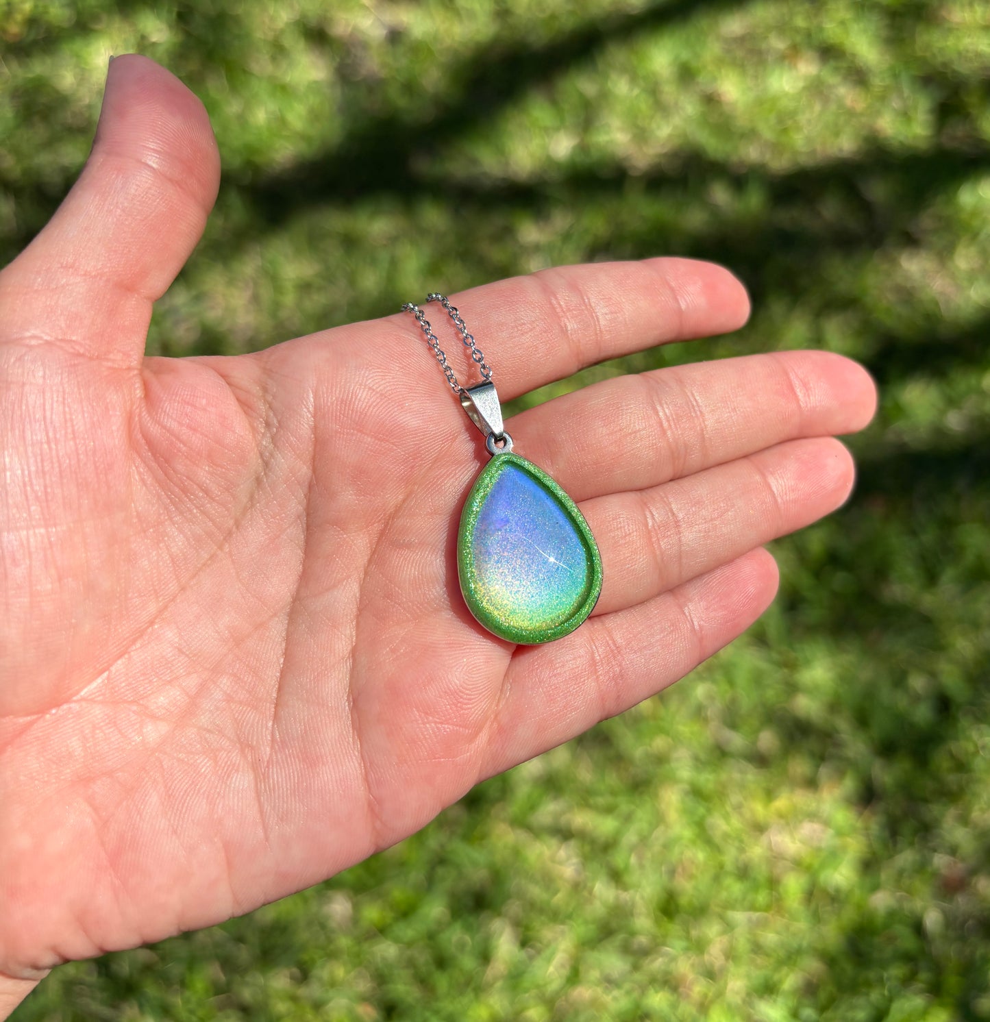 Color Changing Teardrop  Pendant