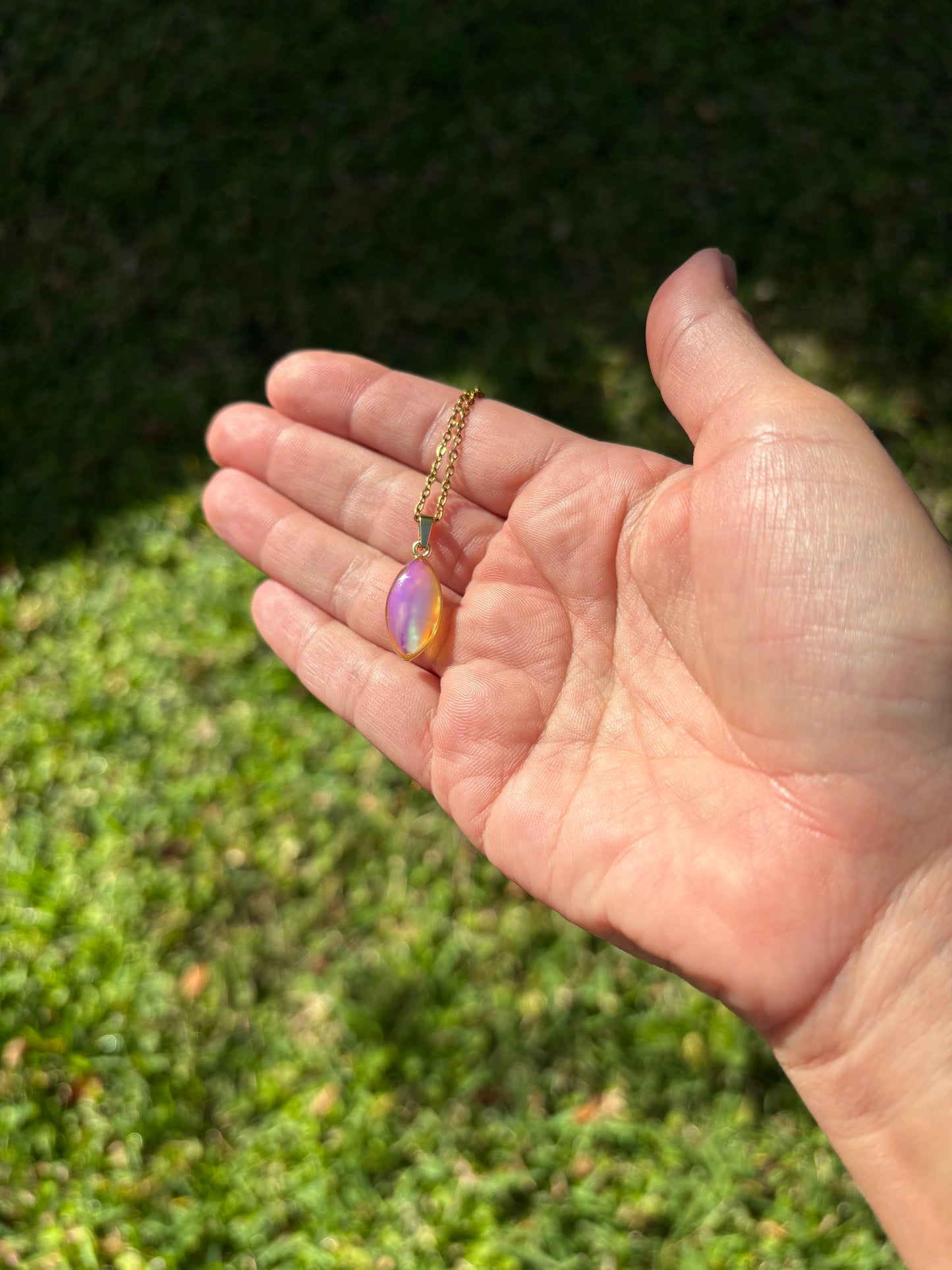 Abalone Color Changing Mood Necklace