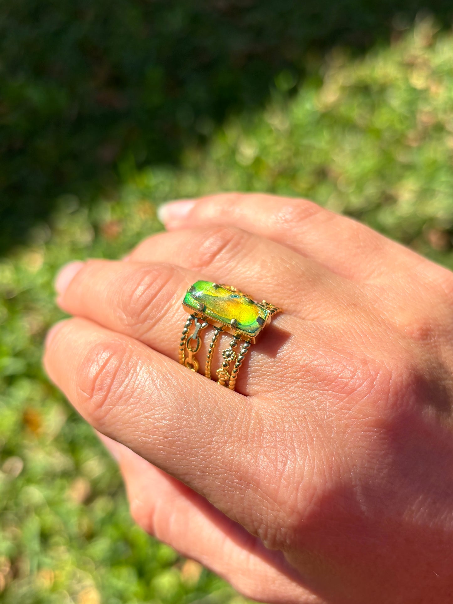 Mood Sea Glass™ Chain Ring